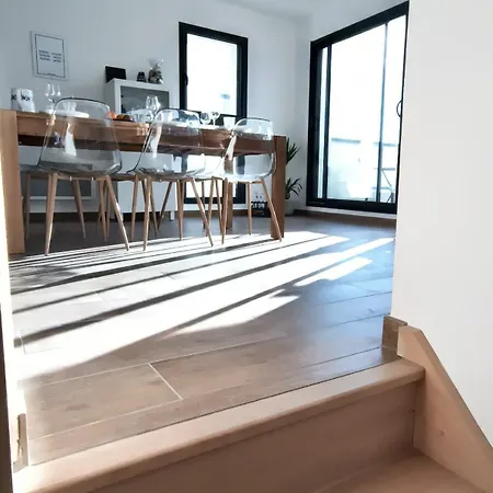 Maison De Avec Garage Proche 300m