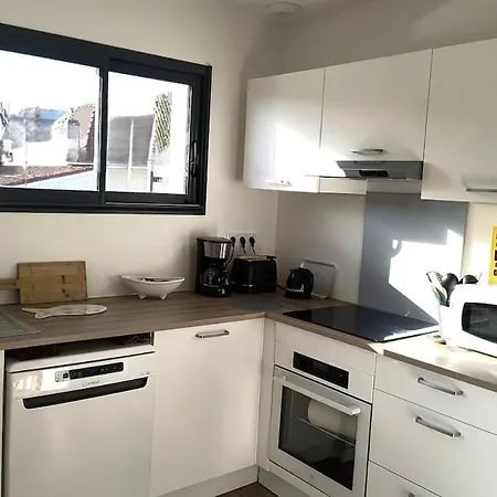 Сasa de vacaciones Maison De Avec Garage Proche 300m *